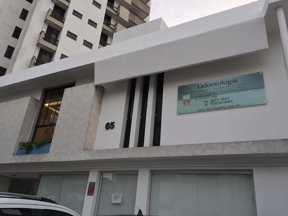 Dr. Koubik - Tecnologia de Ponta