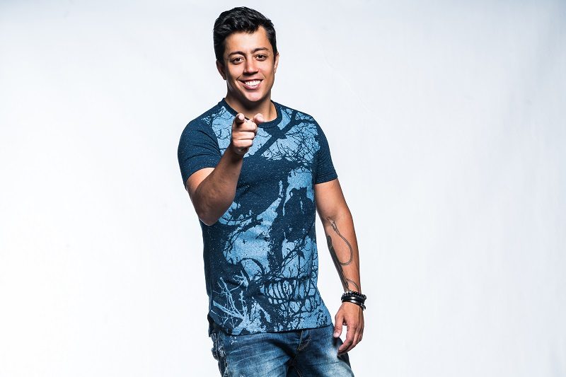 Renato Albani no Teatro Fernando Torres dia 21 de Maio