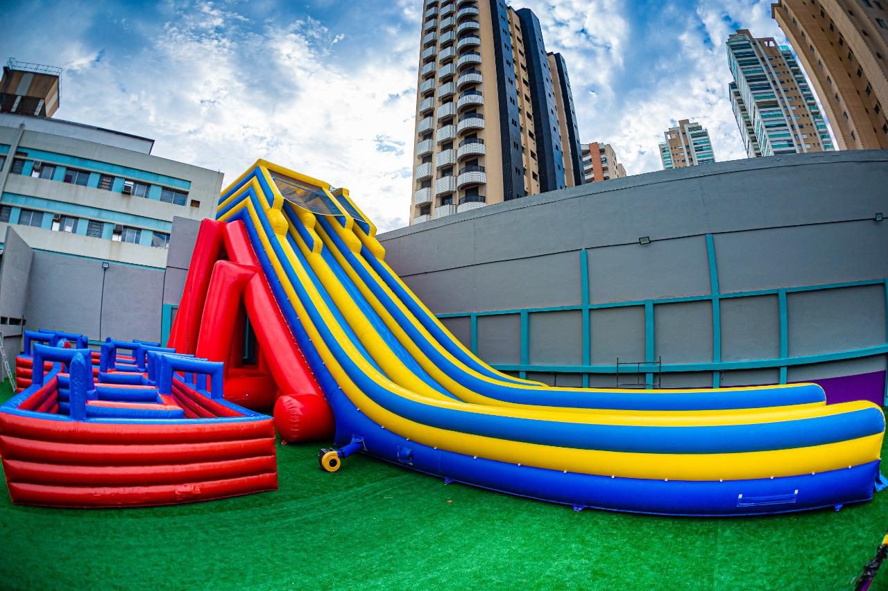 Conheça o Pop Haus o Maior parque de infláveis do Brasil