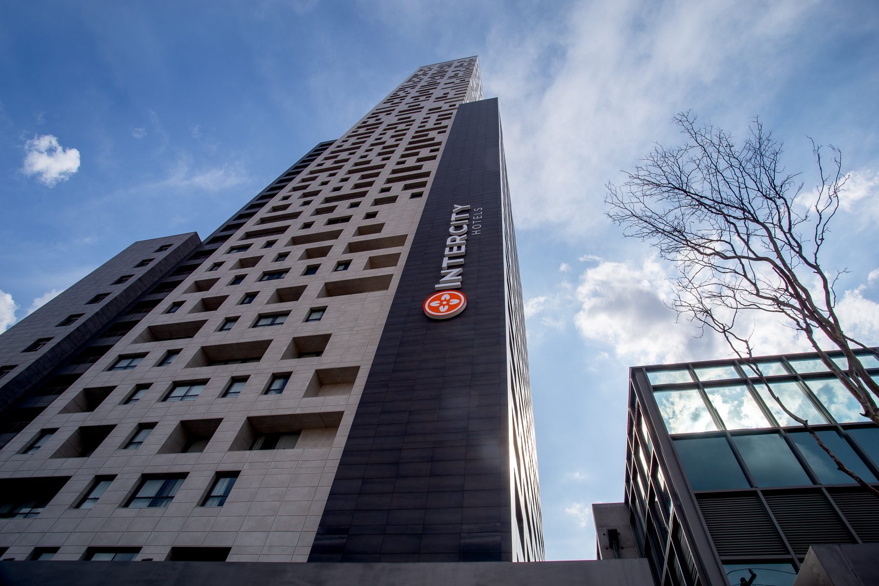 Intercity Hotels inaugura hotel no prédio mais alto de São Paulo