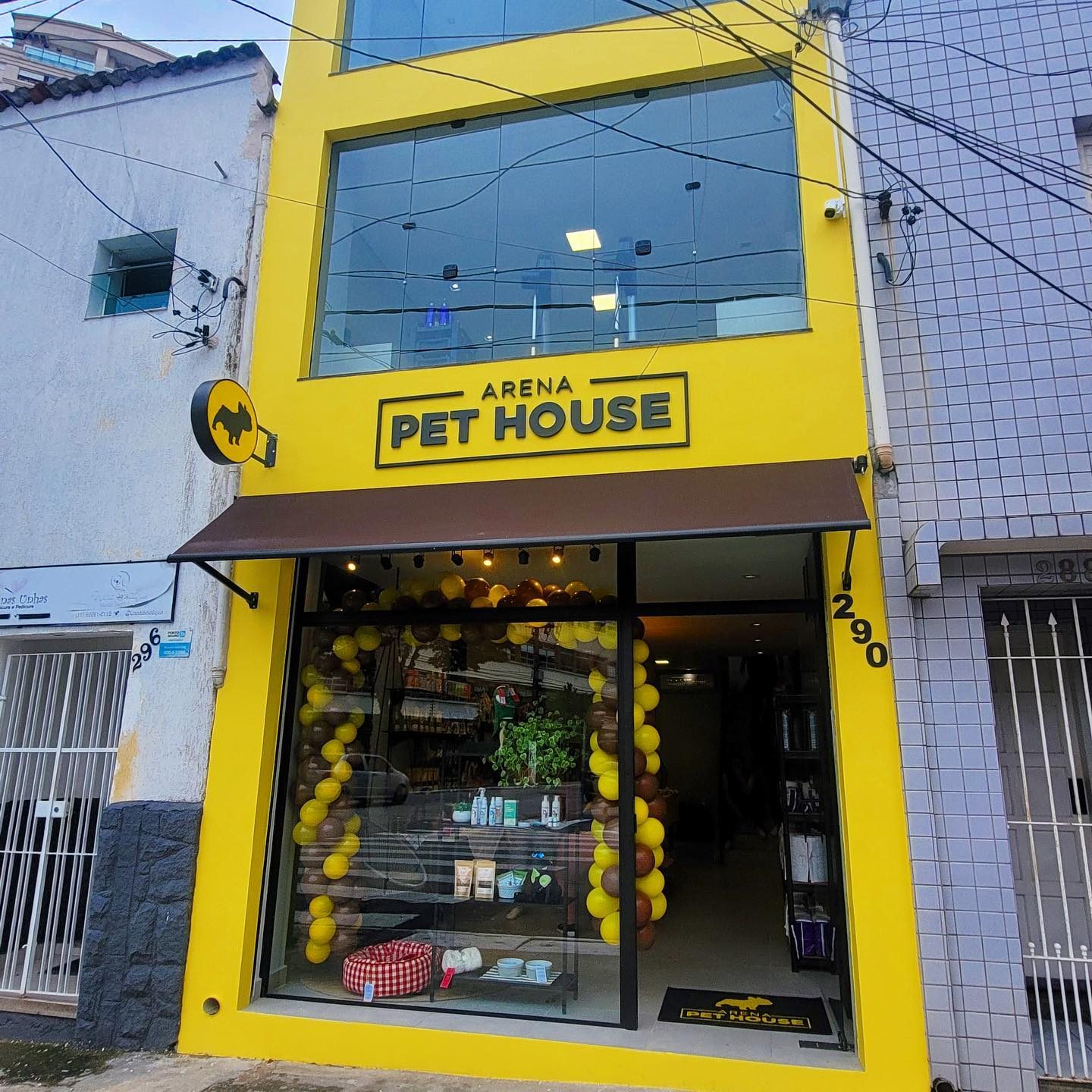 Arena Pet House - Um Pet Shop como você nunca viu
