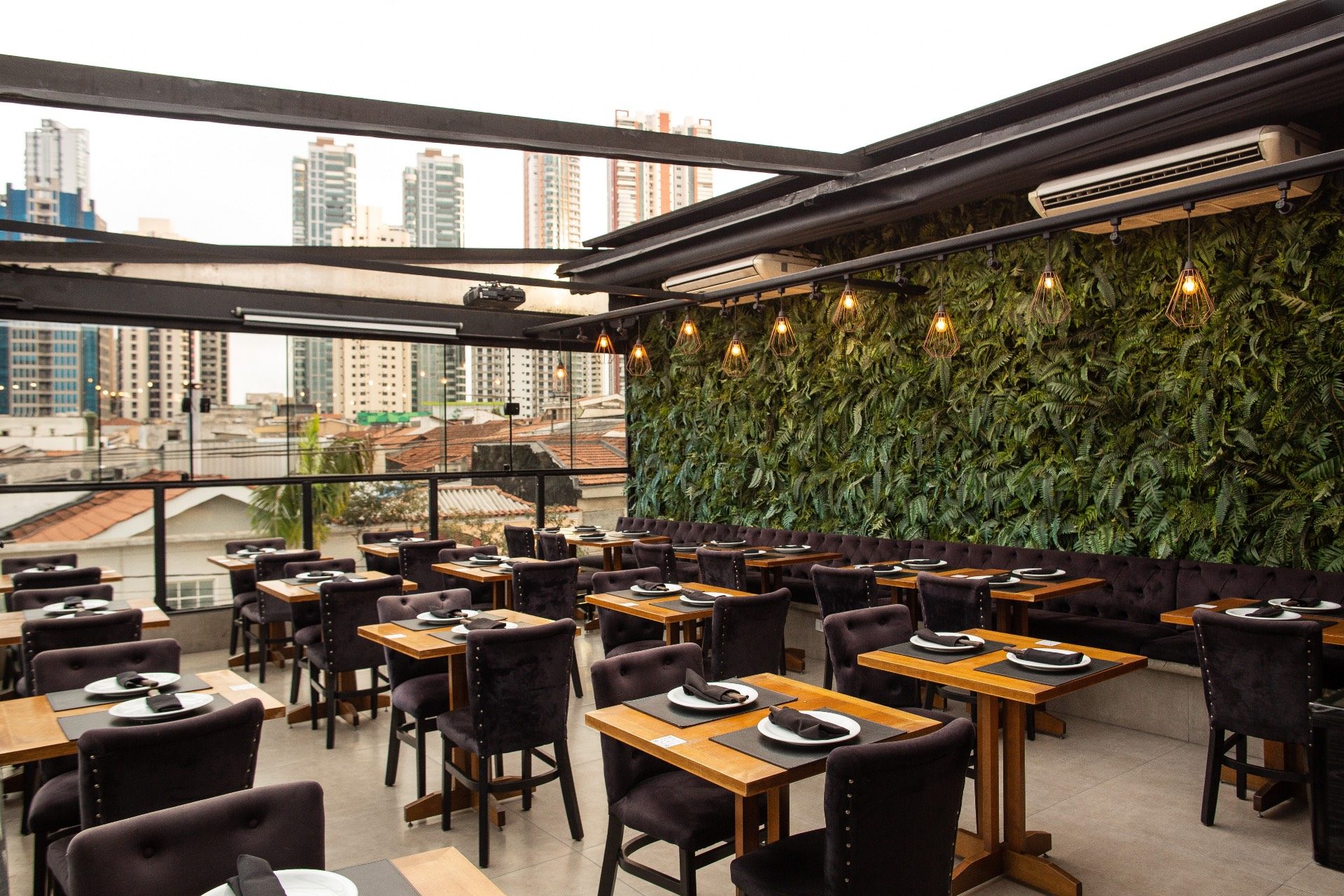 Comemorando 5 Anos, Nohar Steak House renova seu menu e traz Happy Hour exclusivo