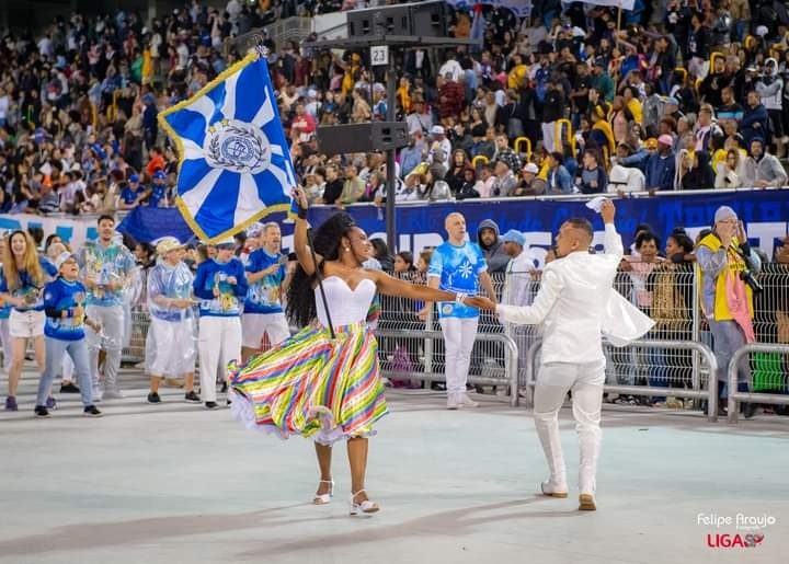 Acadêmicos do Tatuapé: veja o enredo e cante o samba