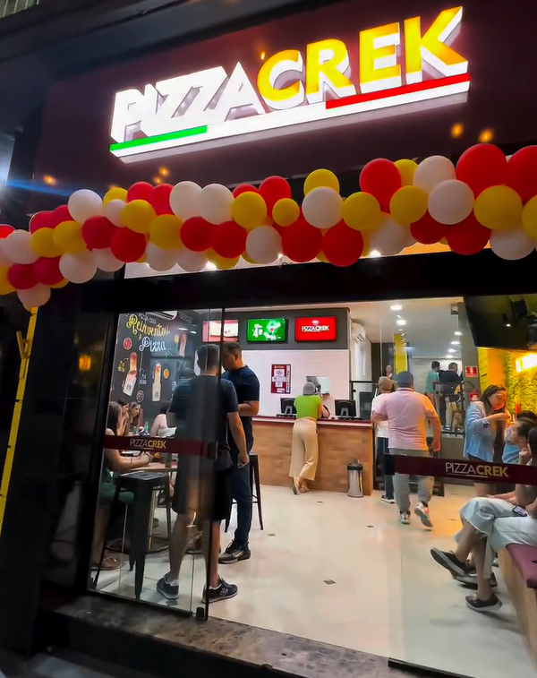 Pizza Creek Reinaugura no Tatuapé