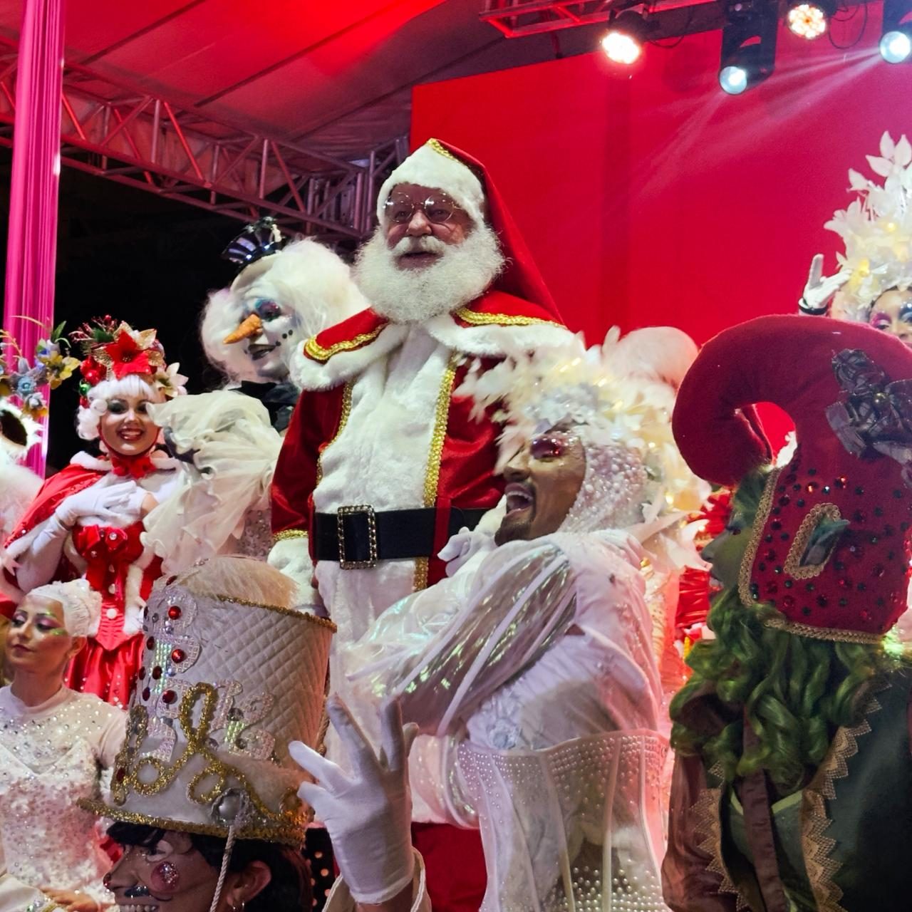 Papai Noel Chega ao Shopping Anália Franco em Grande Estilo