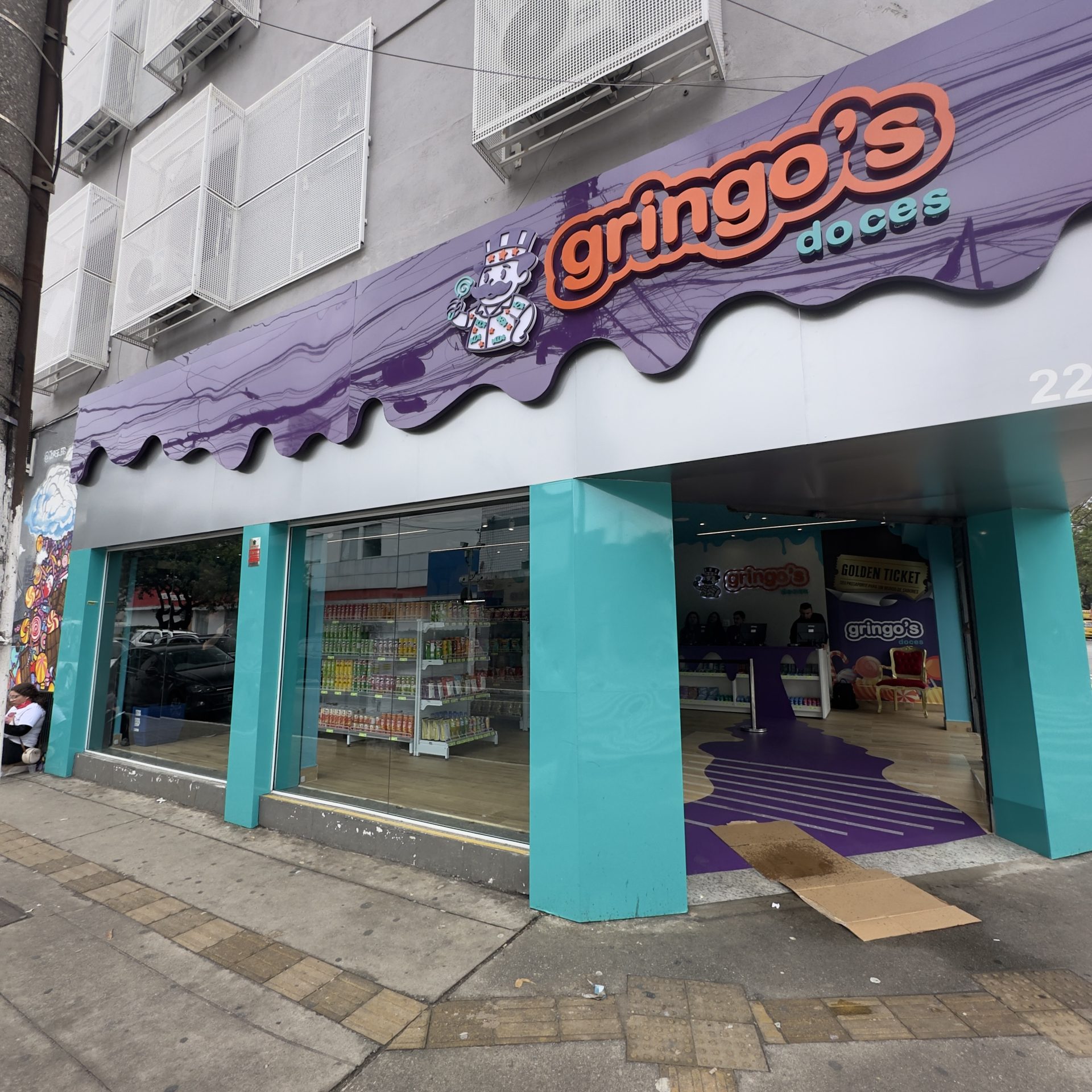 Gringos Doces: Uma Doce Novidade Aterrissa na Praça Sílvio Romero!