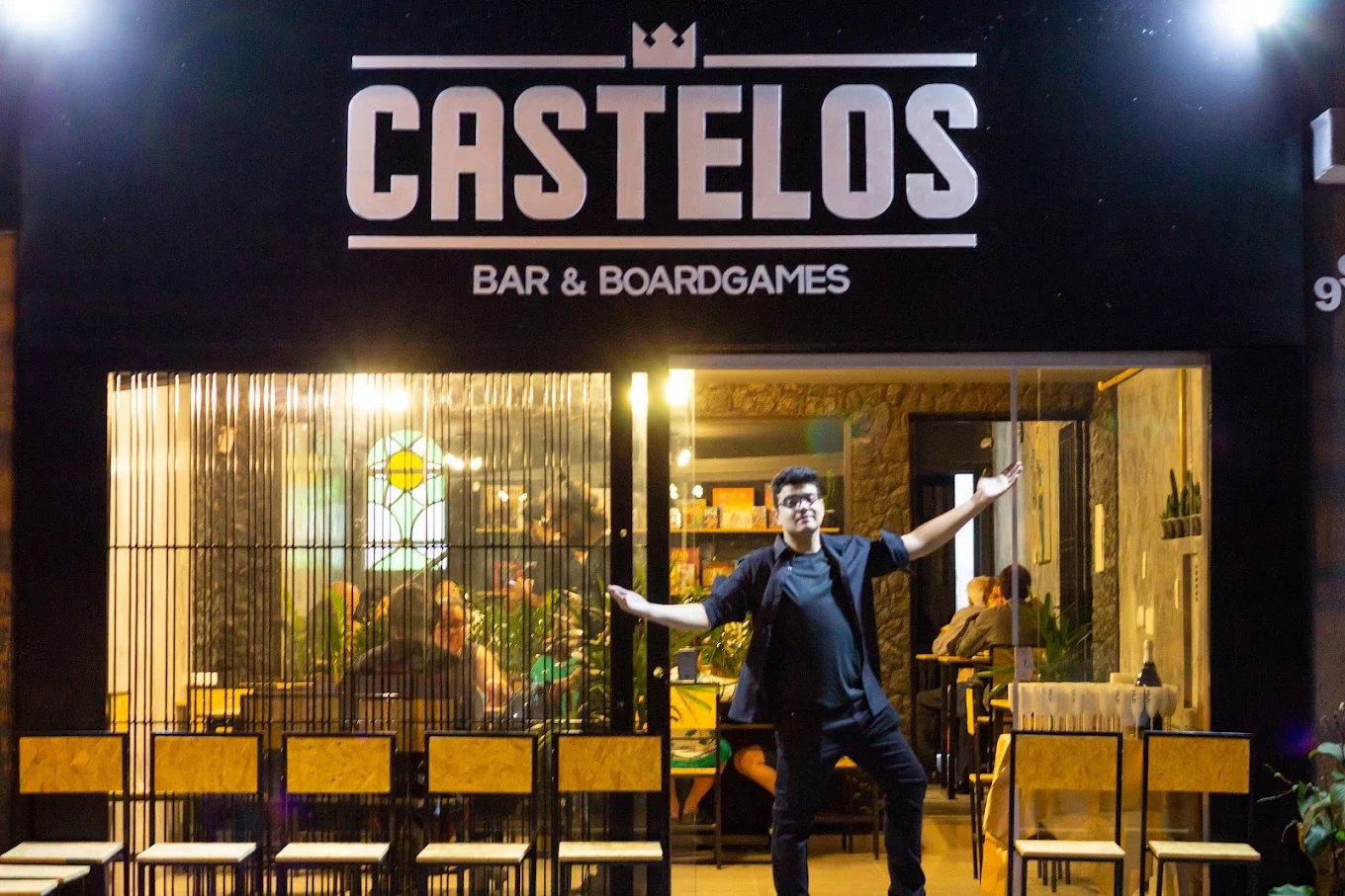 Castelos Bar &amp; Boardgames: onde boa comida e diversão se encontram no Tatuapé
