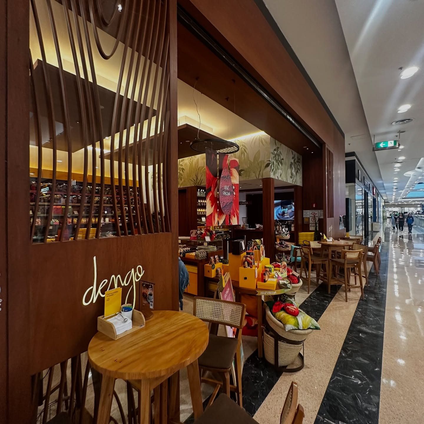 Chocolate brasileiro com propósito: Dengo conquista visitantes no Shopping Anália Franco