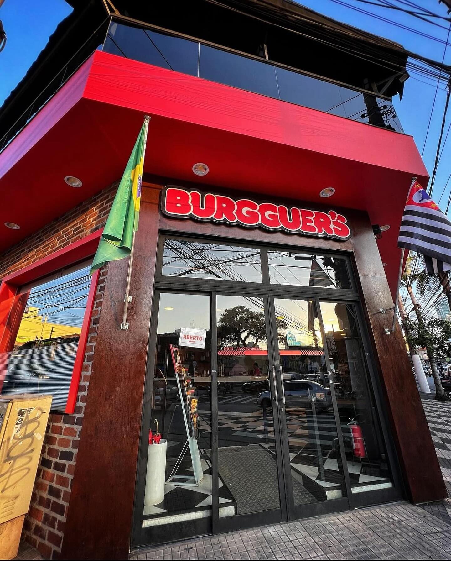 Burgguer’s: a hamburgueria clássica que virou tradição no Tatuapé