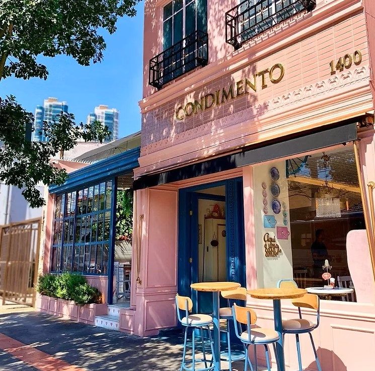 Condimento conquista o Tatuapé com clima acolhedor, brunch o dia todo e doces irresistíveis
