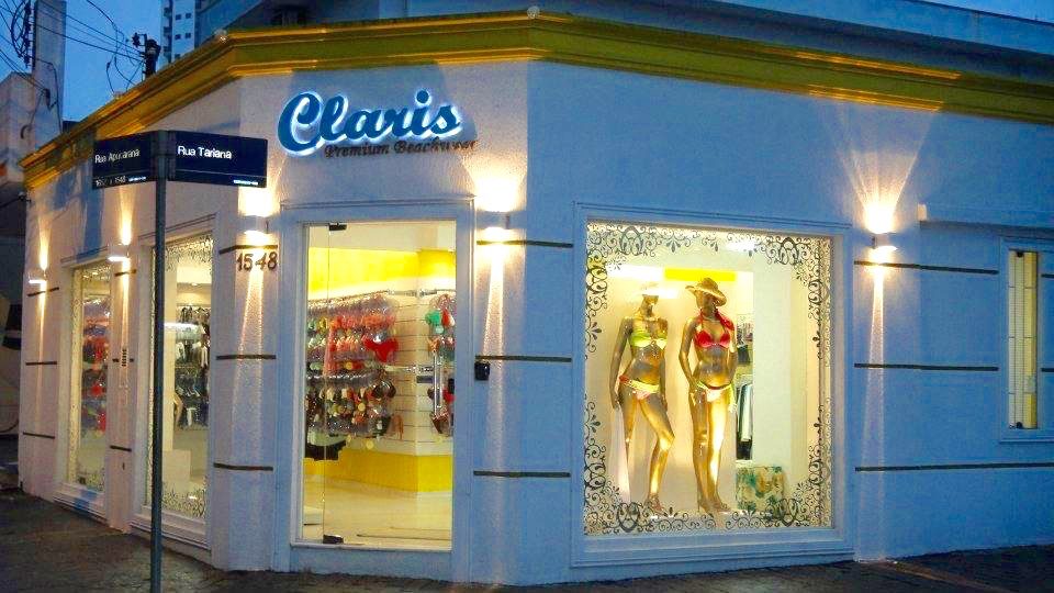 Claris Moda Praia se destaca no Tatuapé com variedade, fabricação própria e foco em conforto
