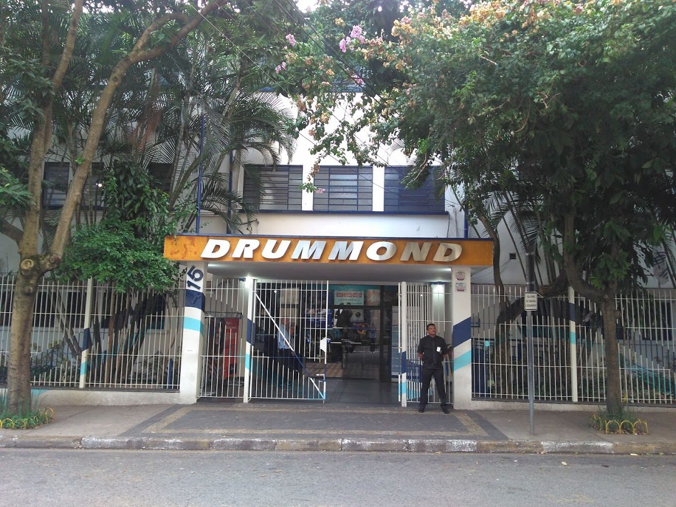 Colégio Drummond alia tradição e inovação no ensino e se destaca no Tatuapé