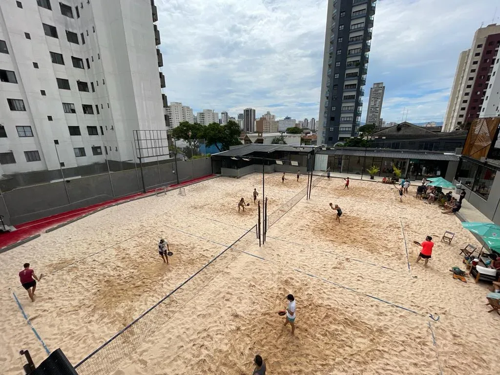 Venice Beach Club transforma o Tatuapé em uma verdadeira “praia urbana