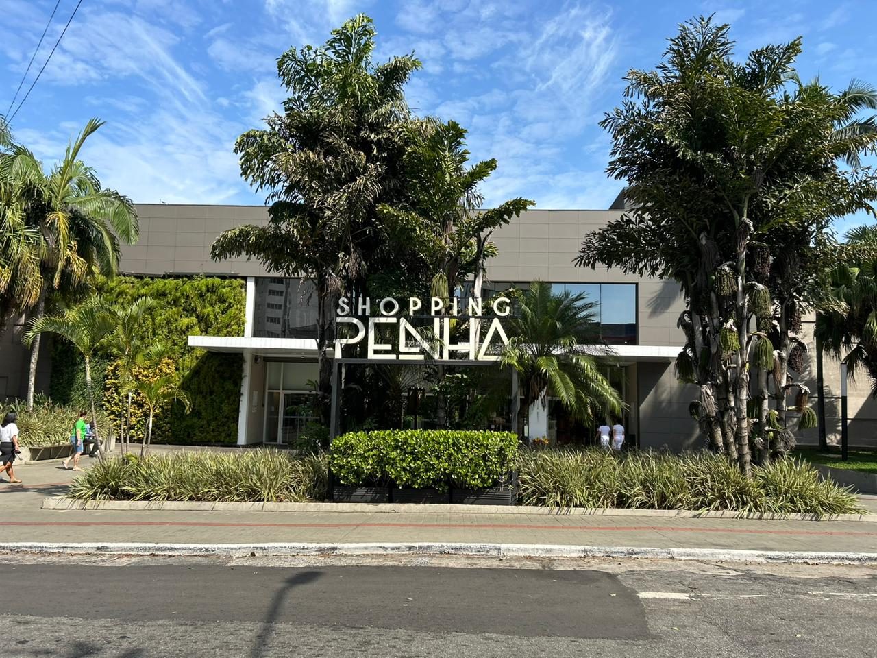 Shopping Penha recebe 2ª edição do Security Fast Car, encontro com cerca de 170 carros tunados